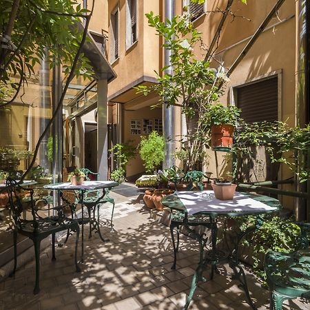 Hotel Carrobbio Milan Bagian luar foto